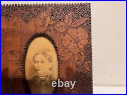 Antique Tram Art Chip Carved Picture Frame Double Oval 2 Sepia Portraits Floral