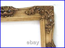 VINTAGE WOOD CARVING FRAME FOR PAINTING 12 X 12 INCH (c-44)